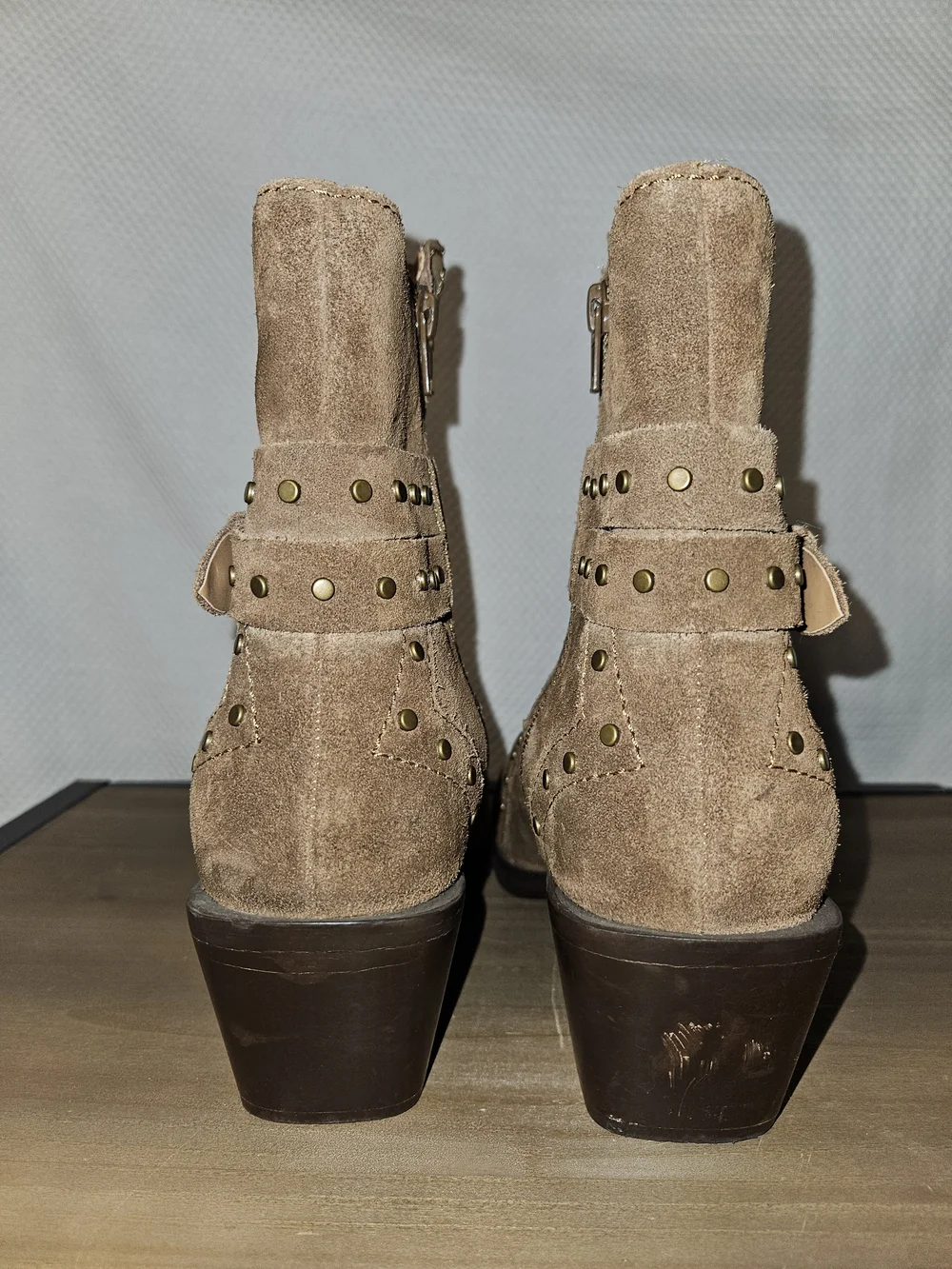 Crown Vintage Brown Suede Studded Ankle Boots Size 10M